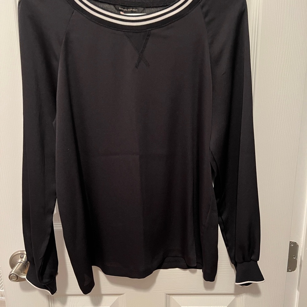 Banana Republic Black Peter Pan Collar Blouse